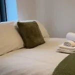 Stunning Two Bedroom Apartment