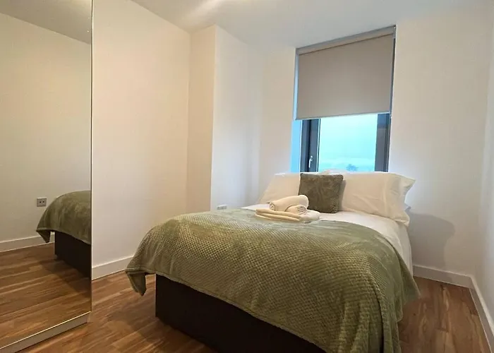 Stunning Two Bedroom Apartment